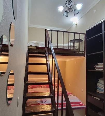 Honey Apartment Tbilisi Buitenkant foto