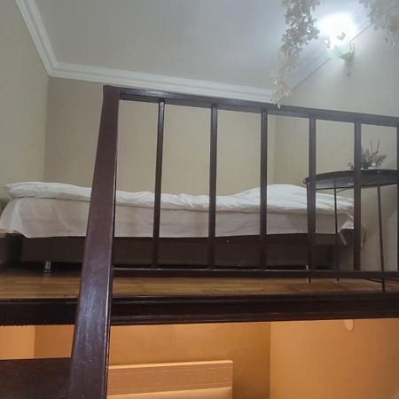 Honey Apartment Tbilisi Buitenkant foto
