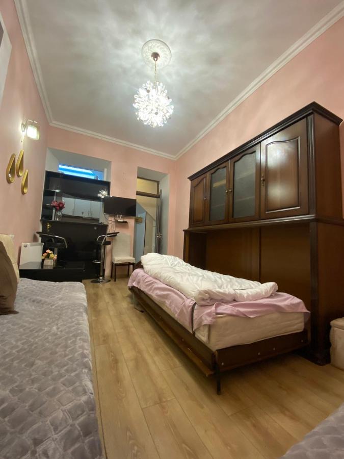 Honey Apartment Tbilisi Buitenkant foto