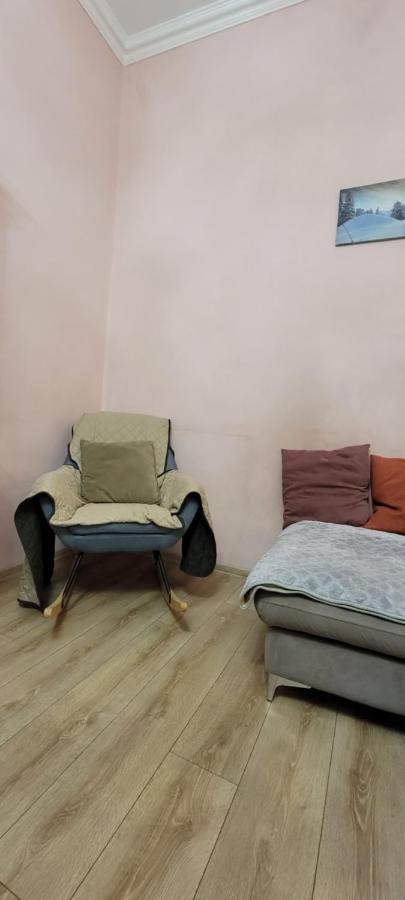 Honey Apartment Tbilisi Buitenkant foto